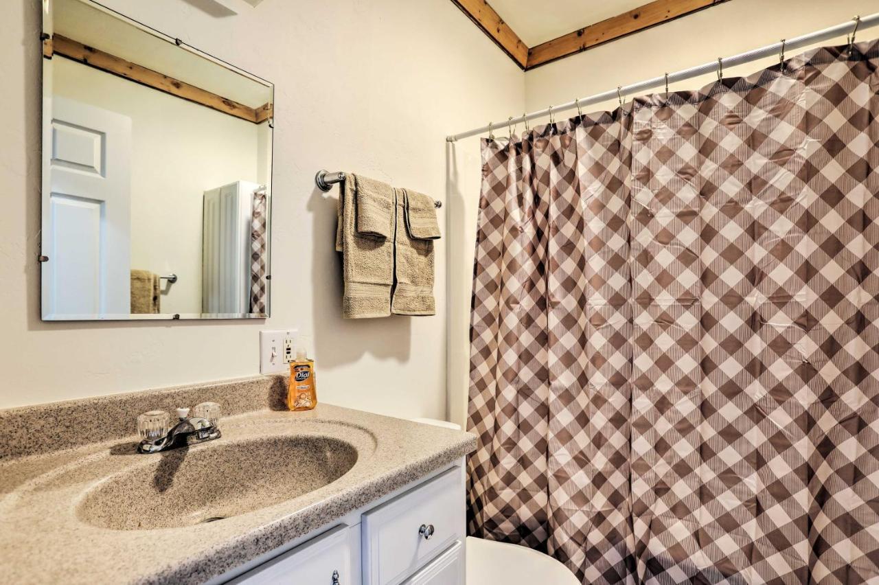 Cozy Teton Valley Escape Pet Friendly With A Fee! ดริกก์ส ภายนอก รูปภาพ